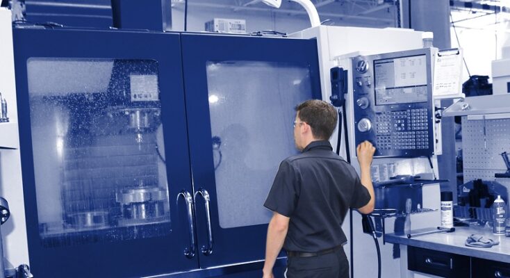 năng lực nhân sự ảnh hưởng đến vận hành máy cnc