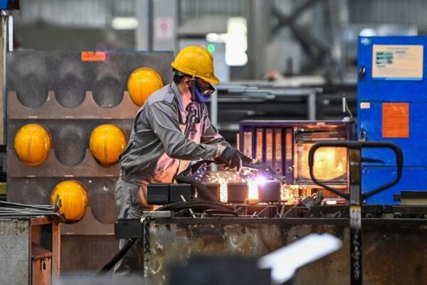 trang bị bảo hộ an toàn trong cơ khí