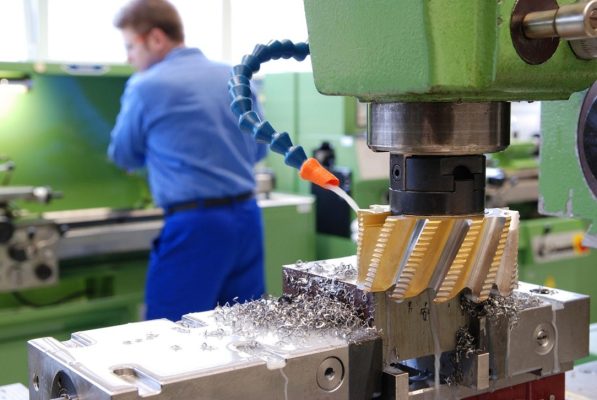 Phoi Cắt Lại Làm Nóng Dao Và Xấu Bề Mặt - một trong 5 lỗi gia công phổ biến