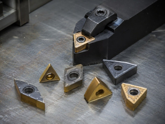 Mảnh Dao Tiện Cnc